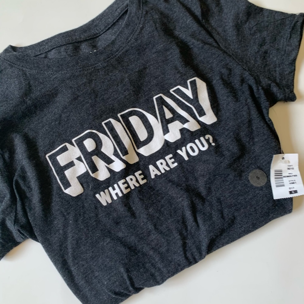 Aeropostale t-shirt size women small.